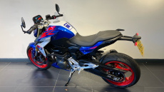 BMW F900 R